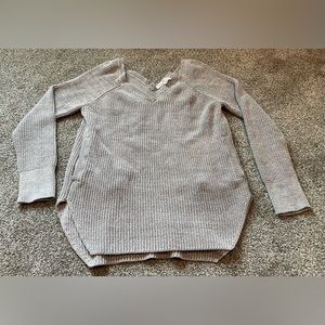 Victoria Secret V-Neck Knit Sweater with Pockets Size Large